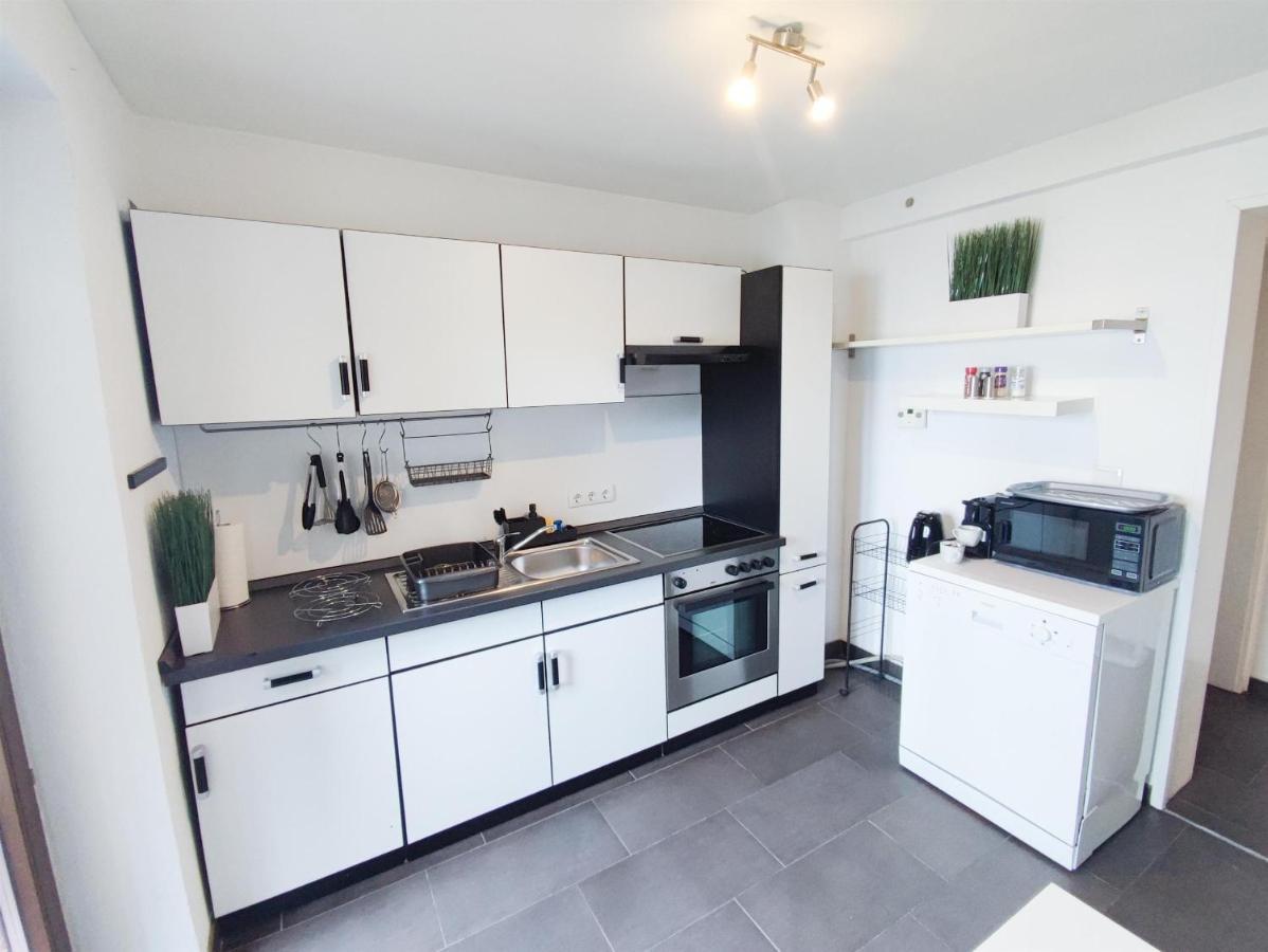 Alfa Stuttgart City 4Zw Beste City Lage Berliner Platz Max 8 Personen Netflix Kueche Wm L 4Br 7 Beds 8 People L Fully Equipped Kitchen & Bathroom Exterior photo