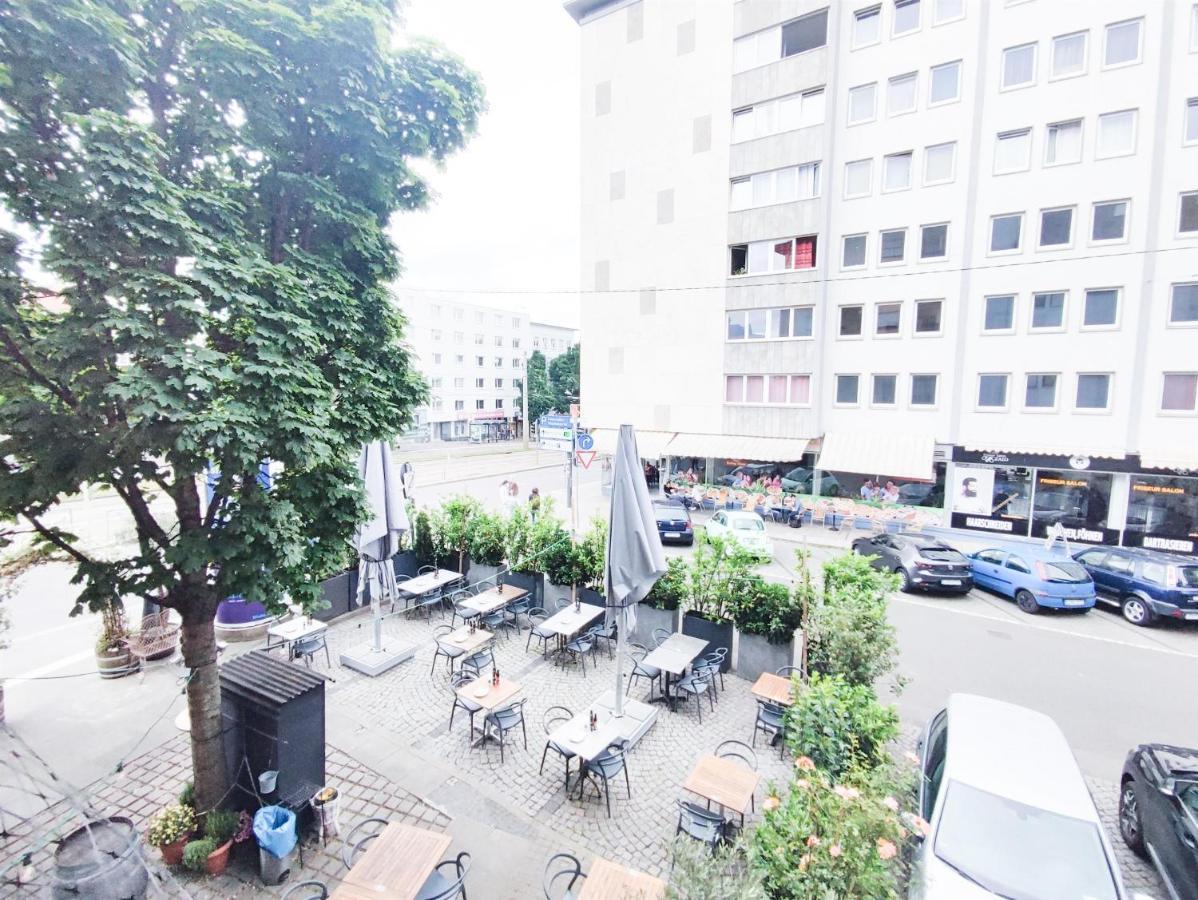 Alfa Stuttgart City 4Zw Beste City Lage Berliner Platz Max 8 Personen Netflix Kueche Wm L 4Br 7 Beds 8 People L Fully Equipped Kitchen & Bathroom Exterior photo